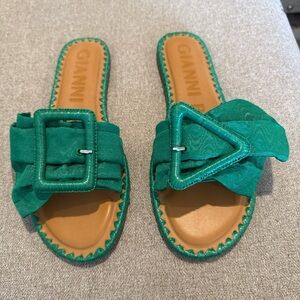 Gianni Bini Green Flats with Buckle Detail